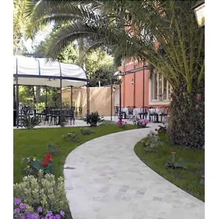 维斯卡尔多酒店