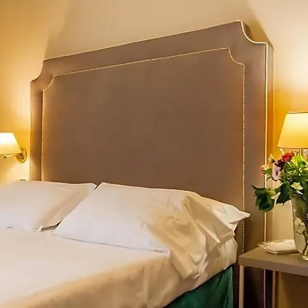 Viscardo Hotel 4*