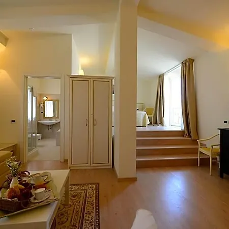 Viscardo 4* Forte dei Marmi