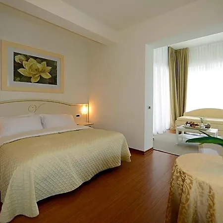Viscardo Hotel
